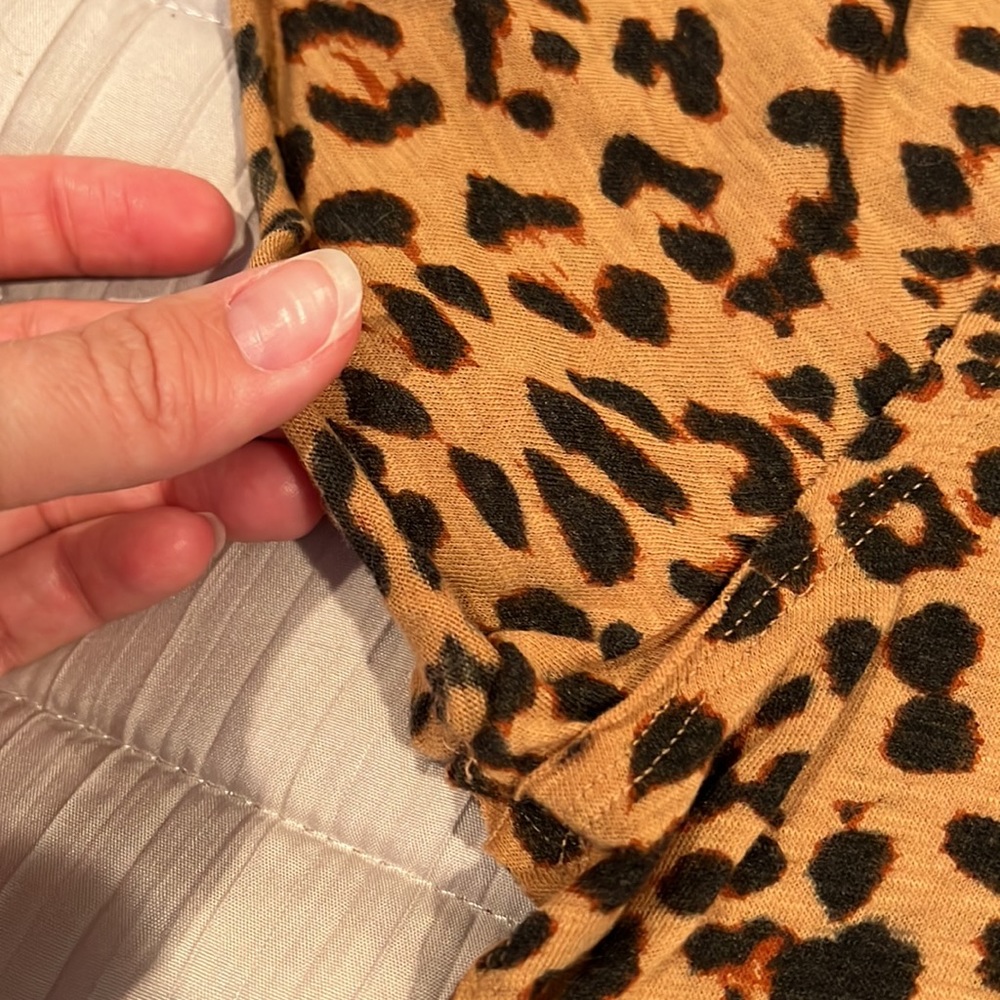 Free People leopard tee - Picture 4 of 4